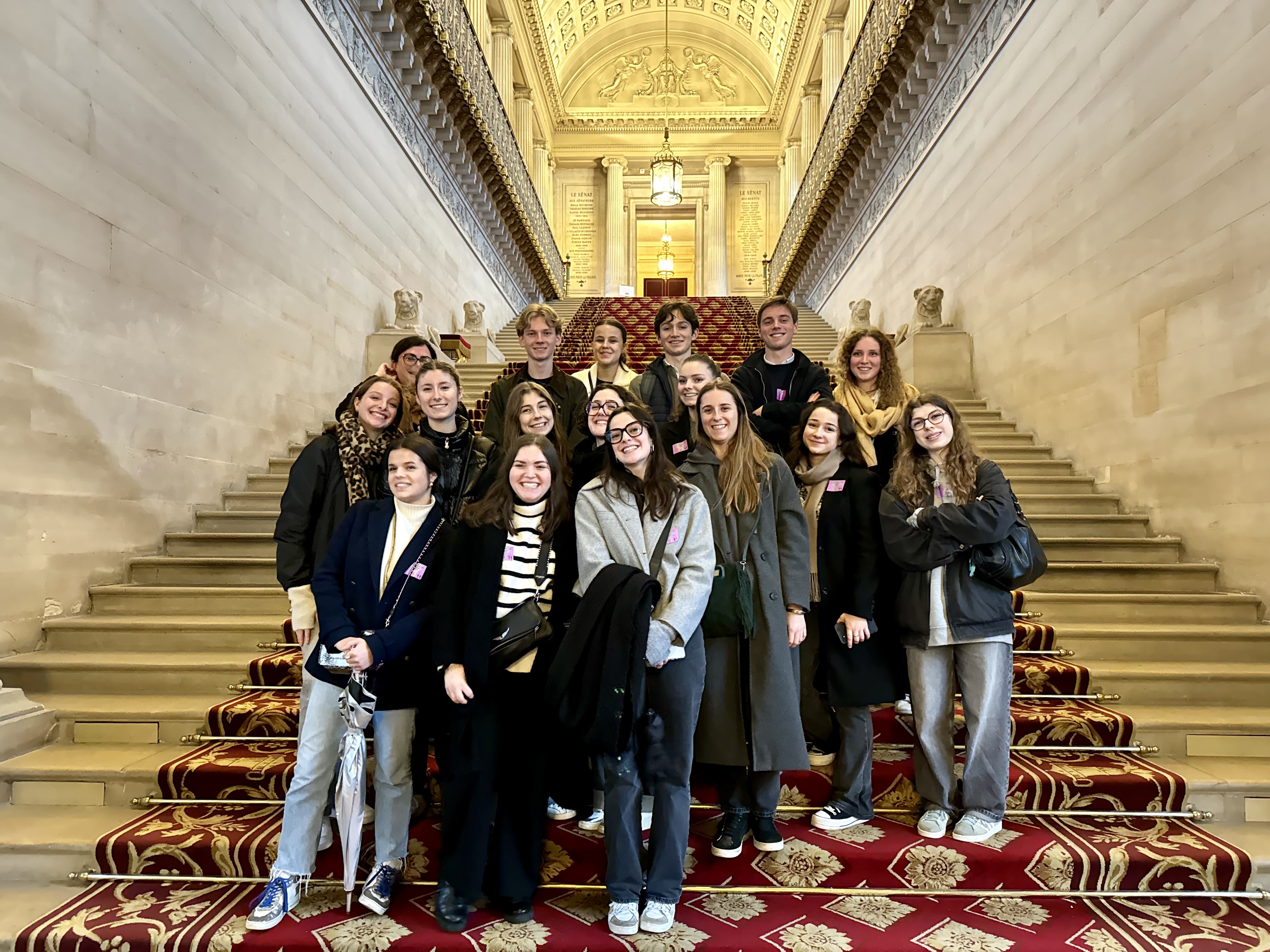 Une journée à Paris pour découvrir le Sénat et l'Assemblée Nationale !